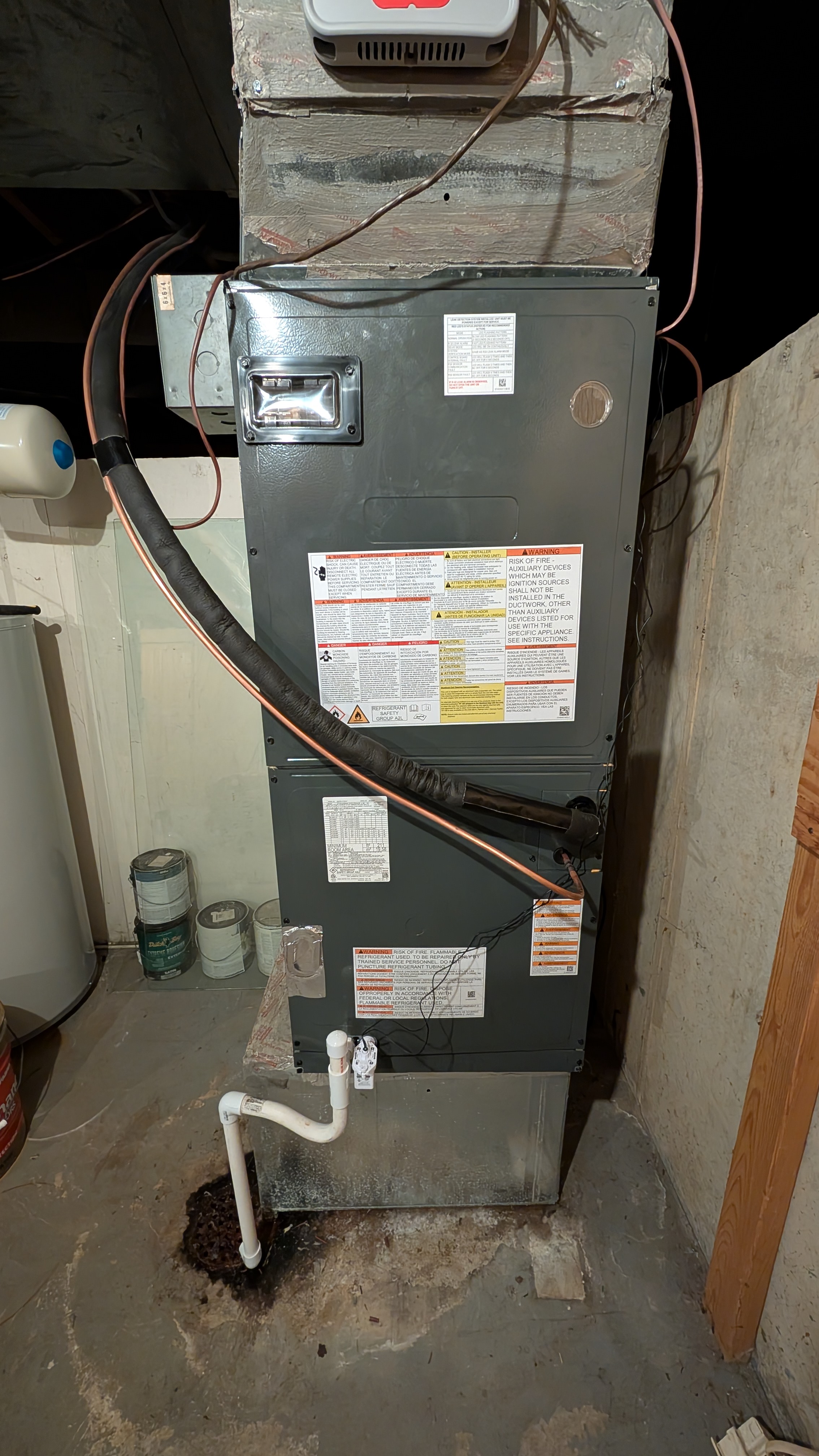 Daikin air handler with Honeywell thermostat controller after HVAC install